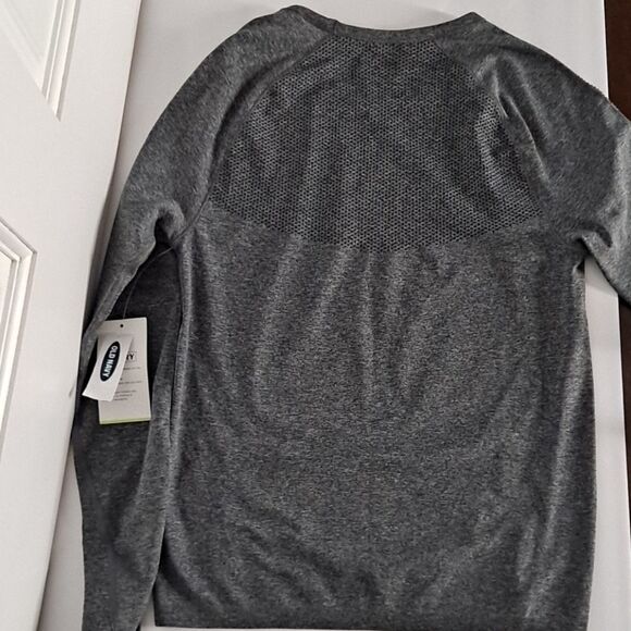 Old Navy Active youth top NWT - Picture 7 of 10